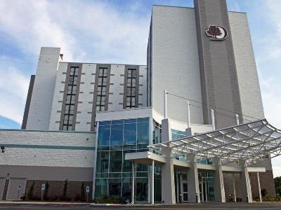 Hotel Doubletree By Hilton Virginia Virginia Beach